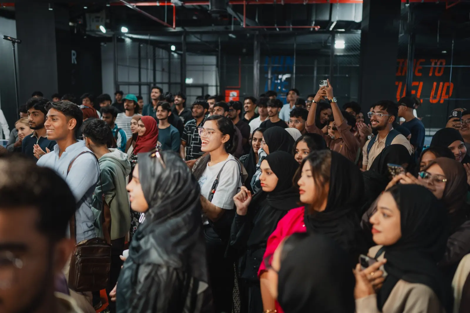 hero-crowd.webp